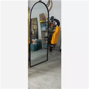 آینه قدی فلزی مدل گنبدی ساده(پسکرایه)