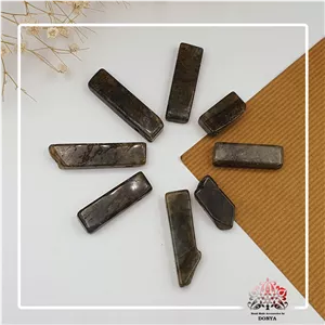 سنگ آویزی لابرادوریت