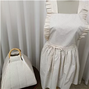 پیشبند رزا جنس کتان نخ ترک 