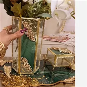 گلدان شیشه ای رزینی نگین کاری