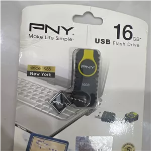 فلش pny16گیگ