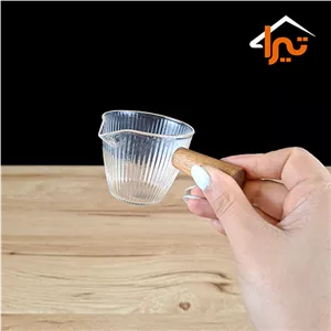 سس خوری پیرکس