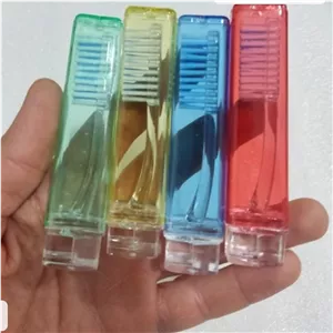 مسواک مسافرتی 