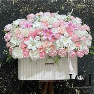 باکس گل مصنوعی لیلیوم AL109