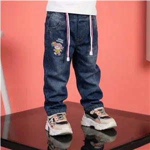 شلوار جین مام استایل دخترانه آبی تیره سایز 2 تا 7 سال