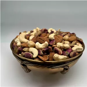 چهار مغز سوپر خام