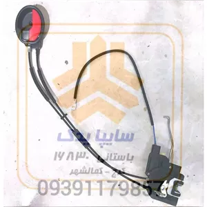 قفل و دستگیره داخلی قرمز جلو چپ کوئیک R کابلی تک فیش 107904