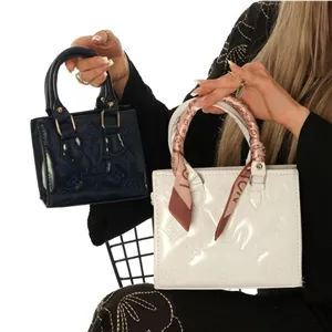 کیف زنانه ال وی گلدوزی بزرگ کیف مجلسی دخترانه کیف شال دار h