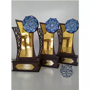 تندیس میناکاری کد1 