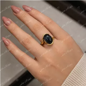 انگشتر زنانه طلا روس نگین مشکی طلا روس خاص و شیک درجه یک رنگ ثابت خاص  