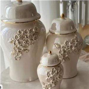 جینجرجار مزین به لاستر صدفی (هزینه ارسال با مشتری درب منزل)
