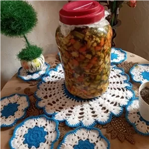 ترشی هفت بیجار شمالی یا گل کلم مخلوط با سبزیهای معطر وخوش بو شمال