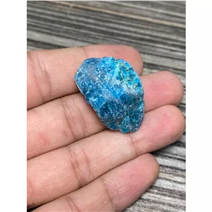 سنگ طبیعی راف آپاتیت محشر کد 8005