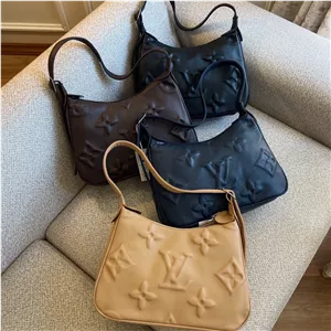 کیف ال وی زنانه