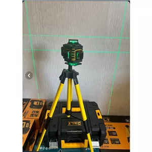  تراز لیزری 360 درجه 16 لاین نور سبز دیوالت مدل LD-16-Mصفحه دیجیتالی لنز فلزی با تمام لوازم کامل و کیف BMC ارسال رایگان 