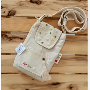 کیف پیاده روی بابونه گلدوزی 