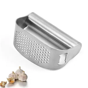 سیر خرد کن (پست پیشتاز پس کرایه) 