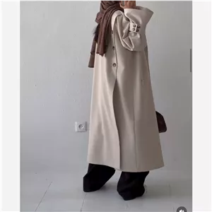 مانتو بلند بسیار کاربردی با تنخور و استایل عالی خورشید 