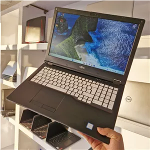 لپ تاپ ژاپنی Fujitsu E559