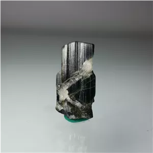 تورمالین شفاف (Transparant tourmaline)
