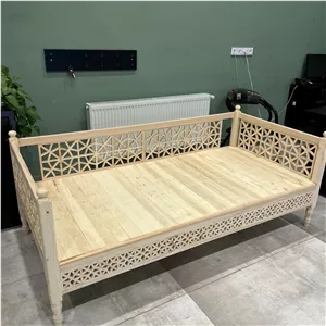 تخت سنتی 
