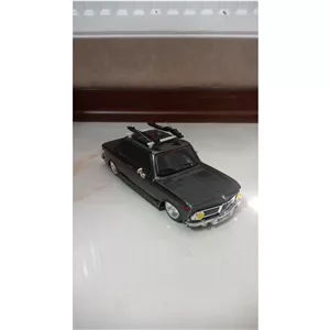ماکت کاستوم bmw کلاسیک همراه اکسسوری