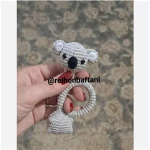 عروسک بافتنی کوالا گردن دراز فانتزی(با کاموا ترک)