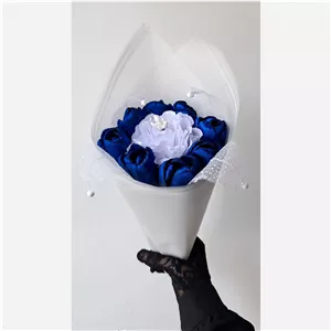 دسته گل روبانی . لاله روبانی