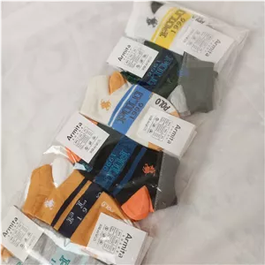 جوراب بچه گانه پسرانه برای هر سن