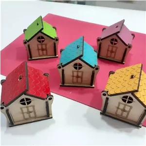 تراش چوبی طرح خانه
