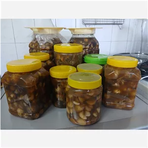 ترشی سیر ( 5کیلو 200 گرم )
