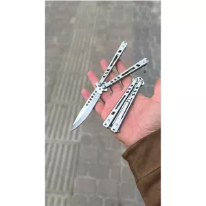 چاقو پروانه رنگ نقره ای