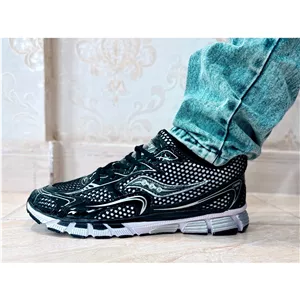 کفش ساکونی Saucony مدل زنبوری