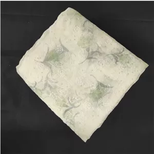 چادر حریر گلدار رنگی با طرح برجسته مخملی