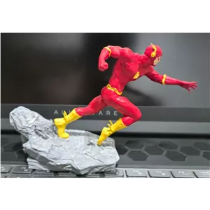 فیگور فلش در حال دویدن DC The Flash