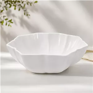 کاسه گود سرامیکی سفید طرح ستاره