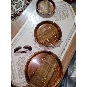 سینی گرد چوبی در سه سایز چوب گردو پس کرایه. 