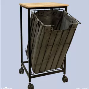 جا رختی چرخ دار یونیک Unique کد UN-2935