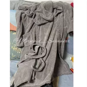 حوله تن پوش وارداتی شیک و دخترانه طوسی فری سایز تمام پنبه