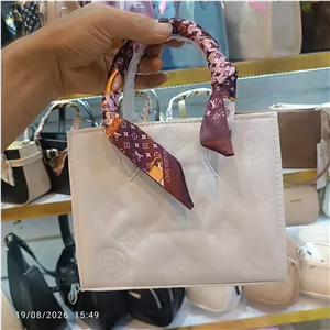 کیف دستی ال وی دخترانه 
