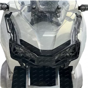 محافظ چراغ جلو فلزیHONDA ADV150 ADV160کد 201117