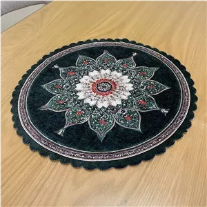 رومیزی گرد ترنج یشمی