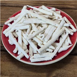 کشک رشته ایی تهیه شده از ماست کشتزار سبز 
