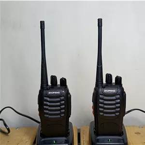 بیسیم دستی باوفنگ مدل BF888S پک دو عددی