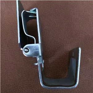 گیره  نگهدارندهفرش (پسکرایه)