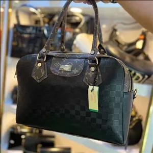 Vip کیف  louis vuitton  چهارزیپ مستطیلی 