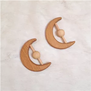 جغجغه چوبی ماه جنس چوب راش وارداتی طول کار 8 سانتیمتر 