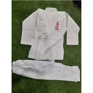 لباس جودو سفید جنس کتان خارجی سایز اسمال و مدیوم‌با‌تخفیف ویژه😍✅️
