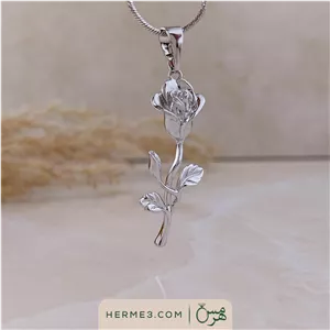 پلاک زنانه برند ژوپینگ مدل گل رز نقره ای