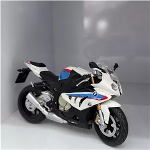 بی ام و S1000